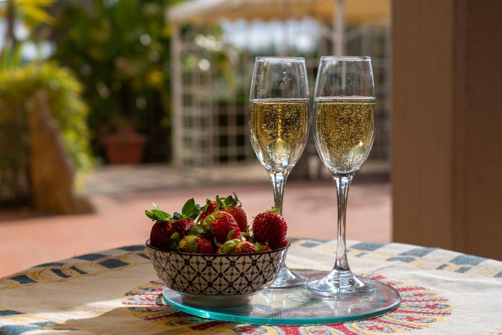 Donna Caterina House, Holiday Villa Pietraperzia Εξωτερικό φωτογραφία
