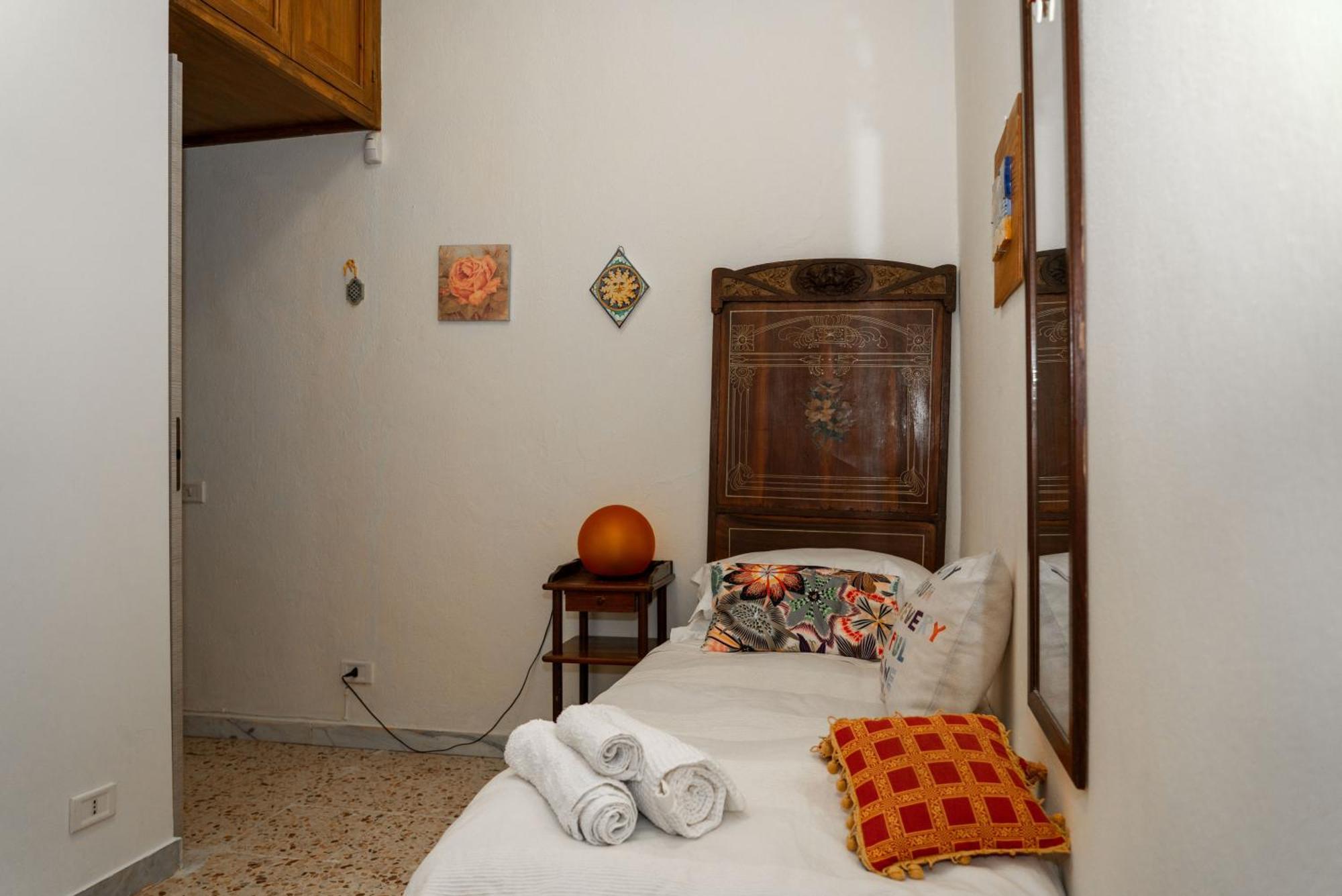 Donna Caterina House, Holiday Villa Pietraperzia Εξωτερικό φωτογραφία